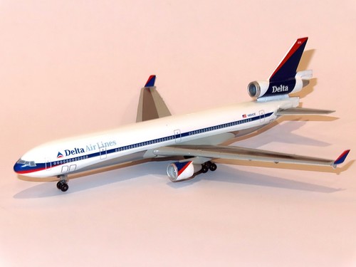 Dragonwings maßstab 400 - maßstab, 1:400