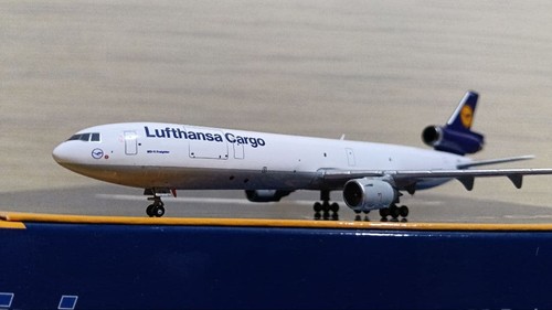 400 md11f lufthansa cargo - md11f,
