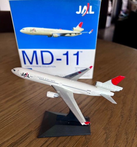 Japan airlines 1 400 - md-11,, 1:400