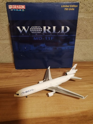 400 world airways cargo - 1:400,