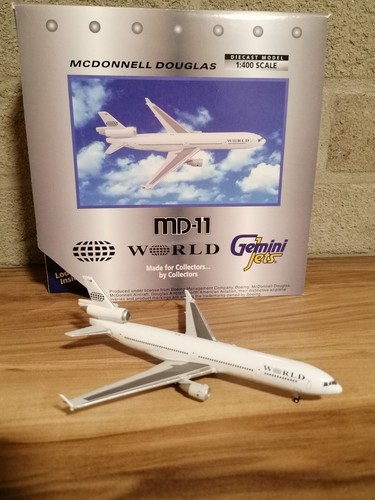 400 world airways 11 - airways, md-11